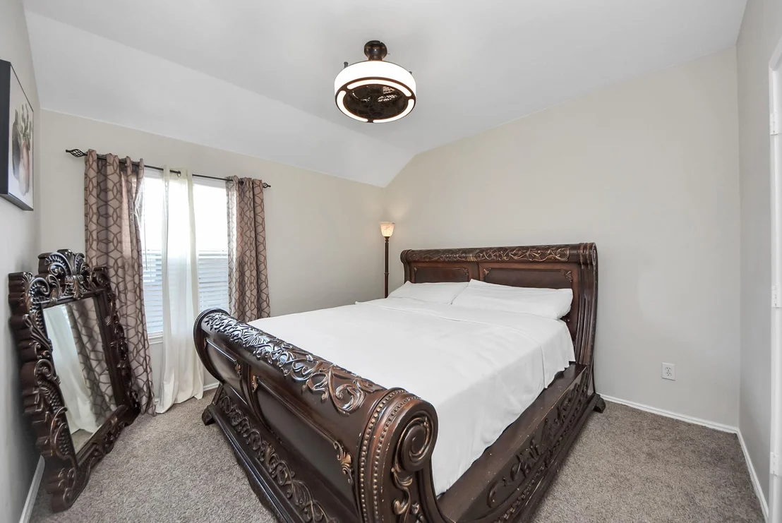 Photo of 24915 Oconee Drive