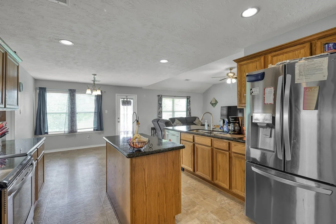 Photo of 327 Cape Conroe Drive