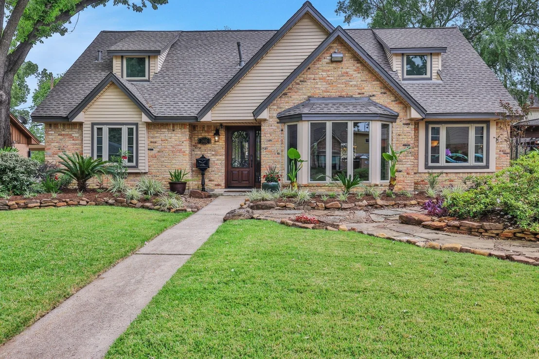 Photo of 2402 Brookmere Drive