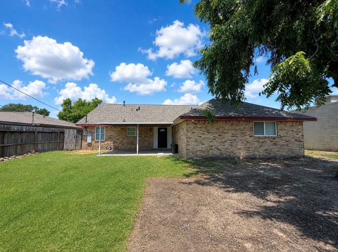 Photo of 2818 Spa Drive