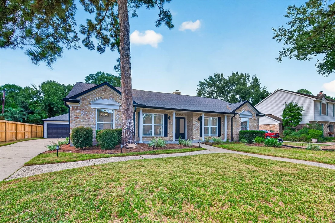Photo of 15402 Ripplestream Street