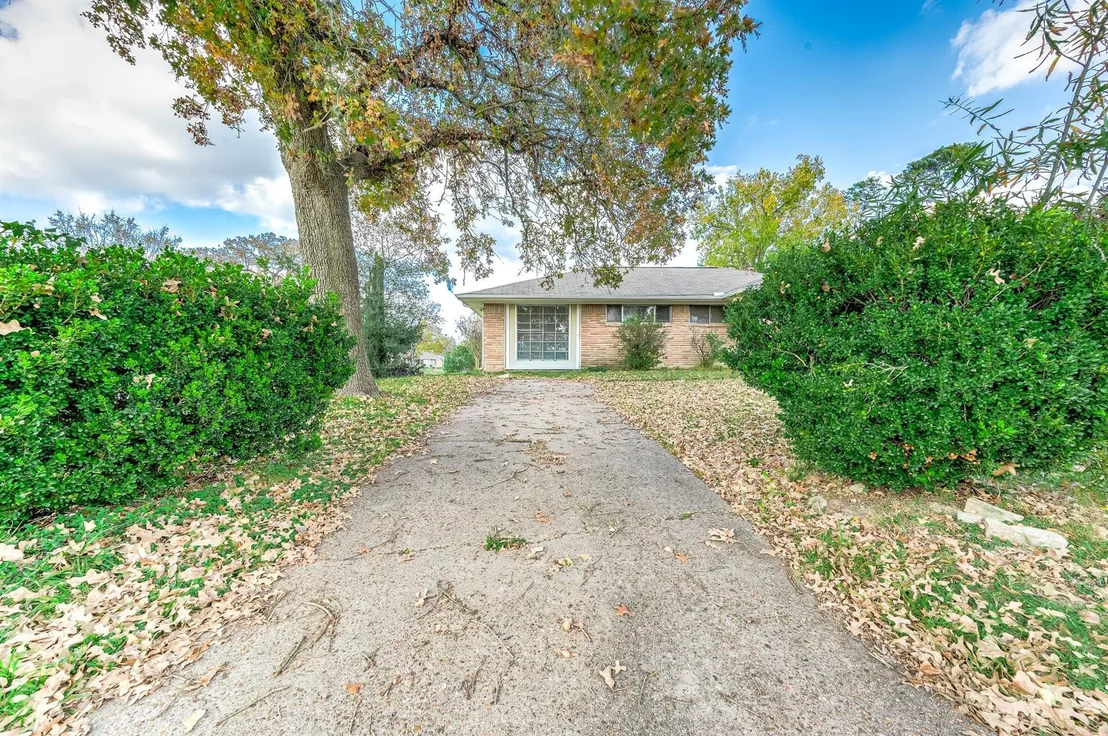 Photo of 7203 Gore Drive