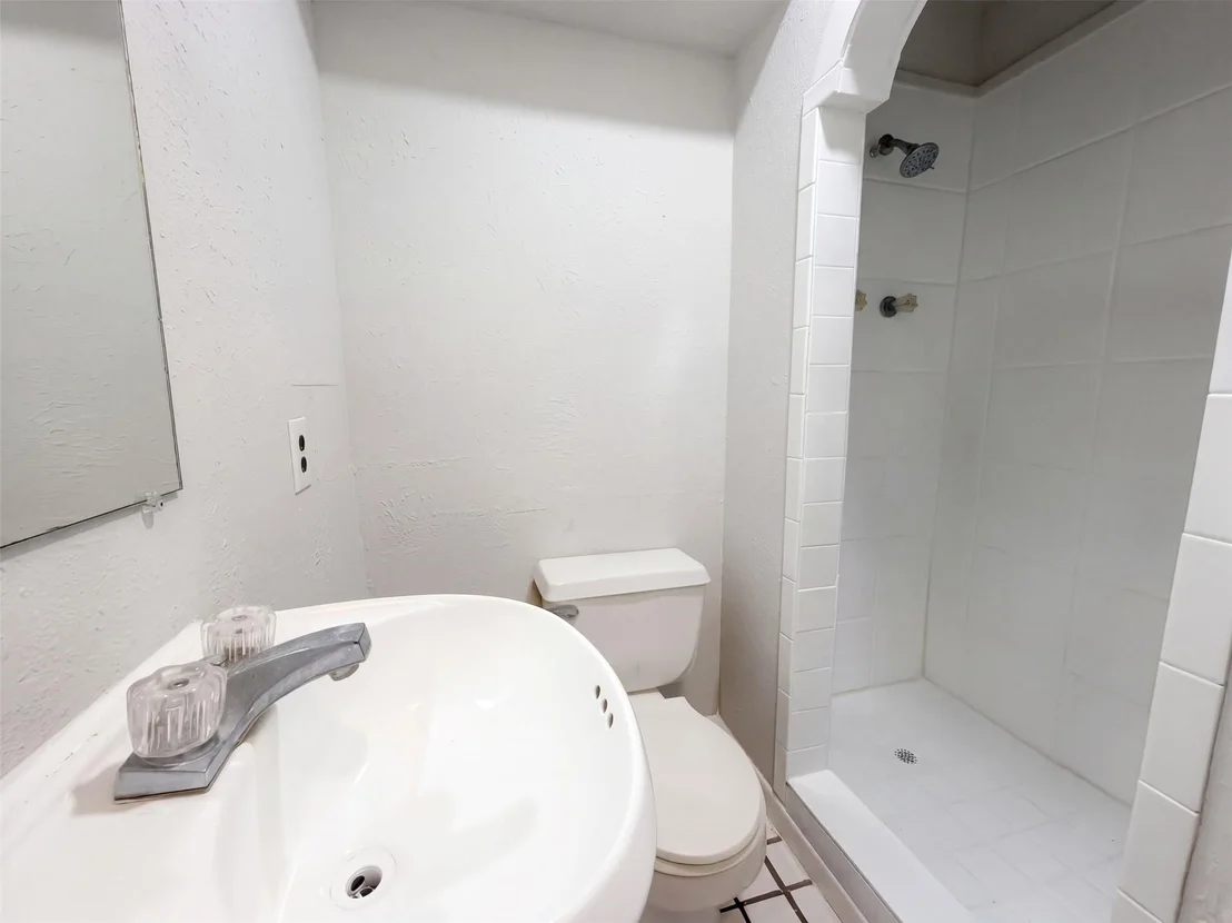 Photo of 1114 Forestburg Drive