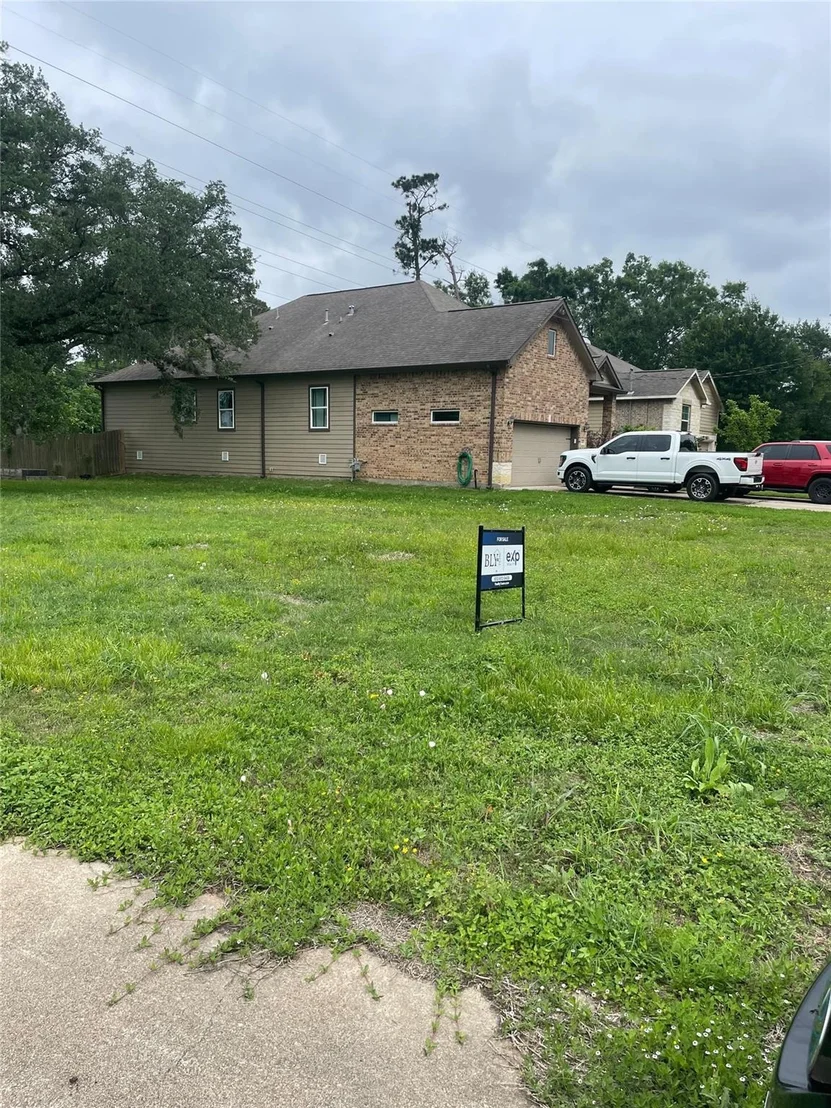 Photo of 2815 Timber Drive