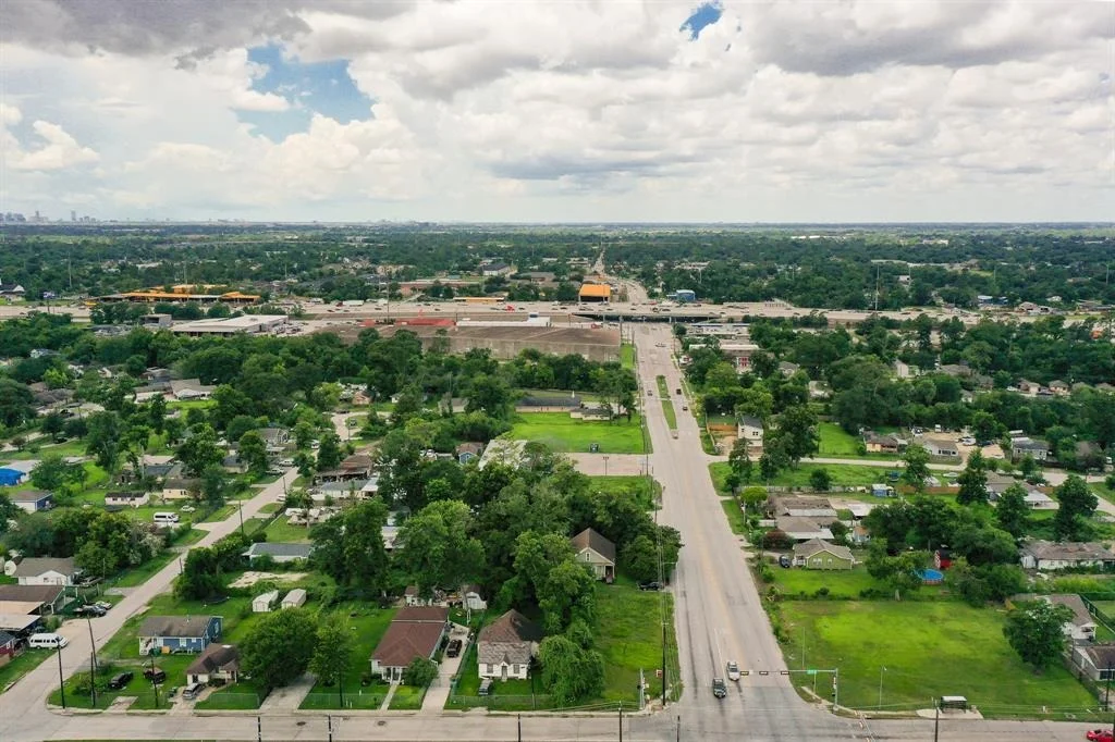 Photo of 7631 Hirsch Road