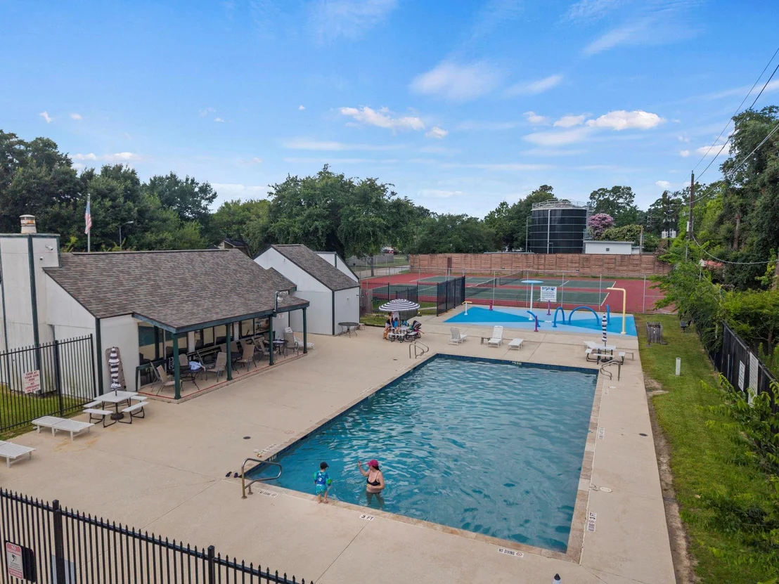 Photo of 16022 Sugar Tree Drive