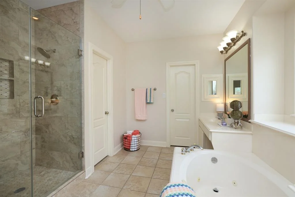 Photo of 17430 Autumn Oak Way