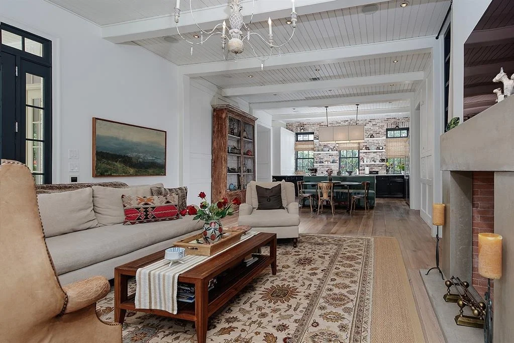 Photo of 46 E Bay Boulevard