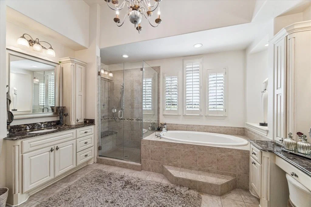 Photo of 11823 Legend Manor Drive