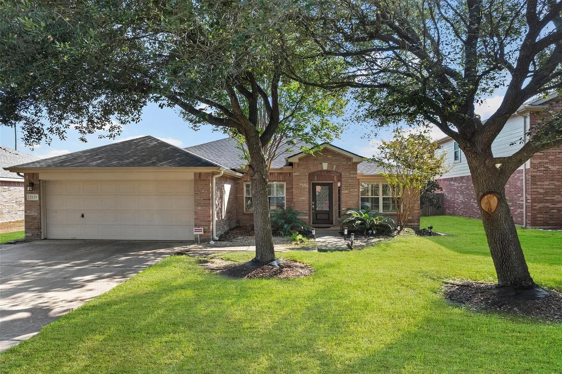Photo of 2123 Enchanted Park Lane