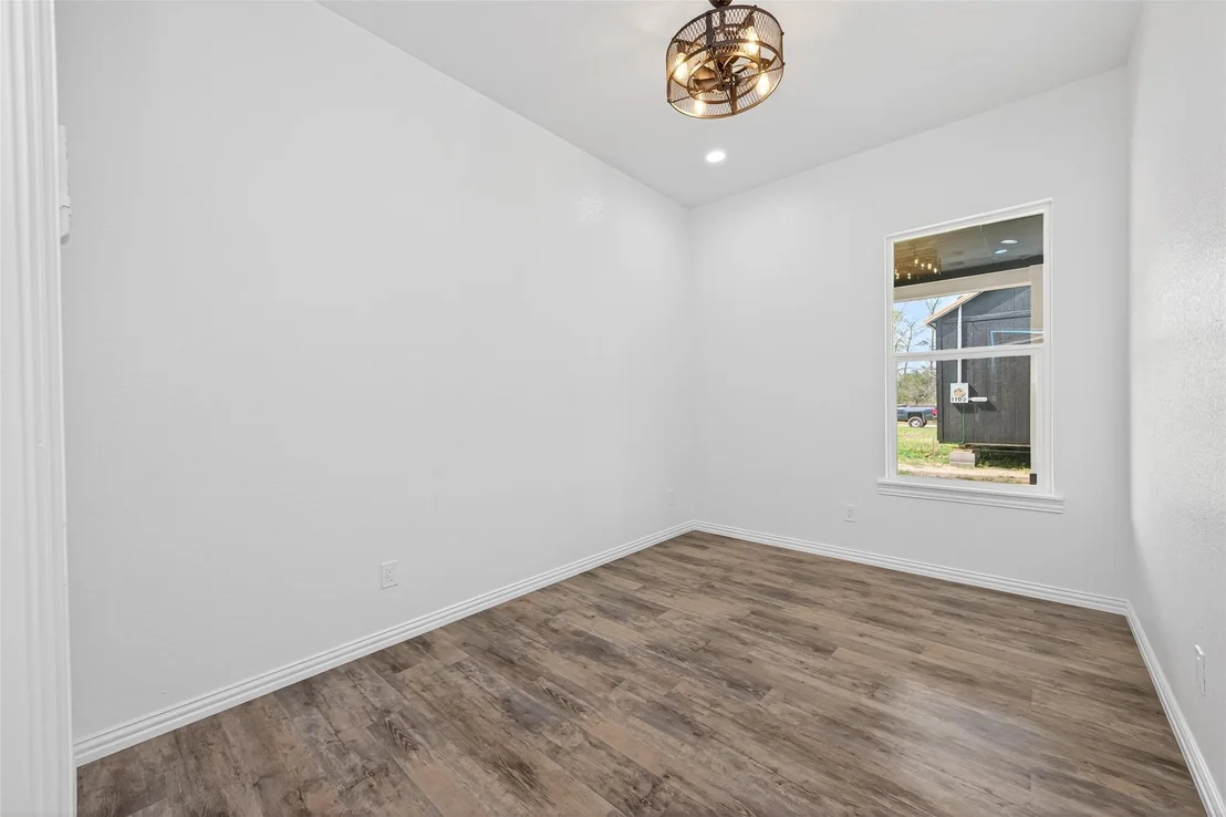 Photo of 1105 Peter Pine Street