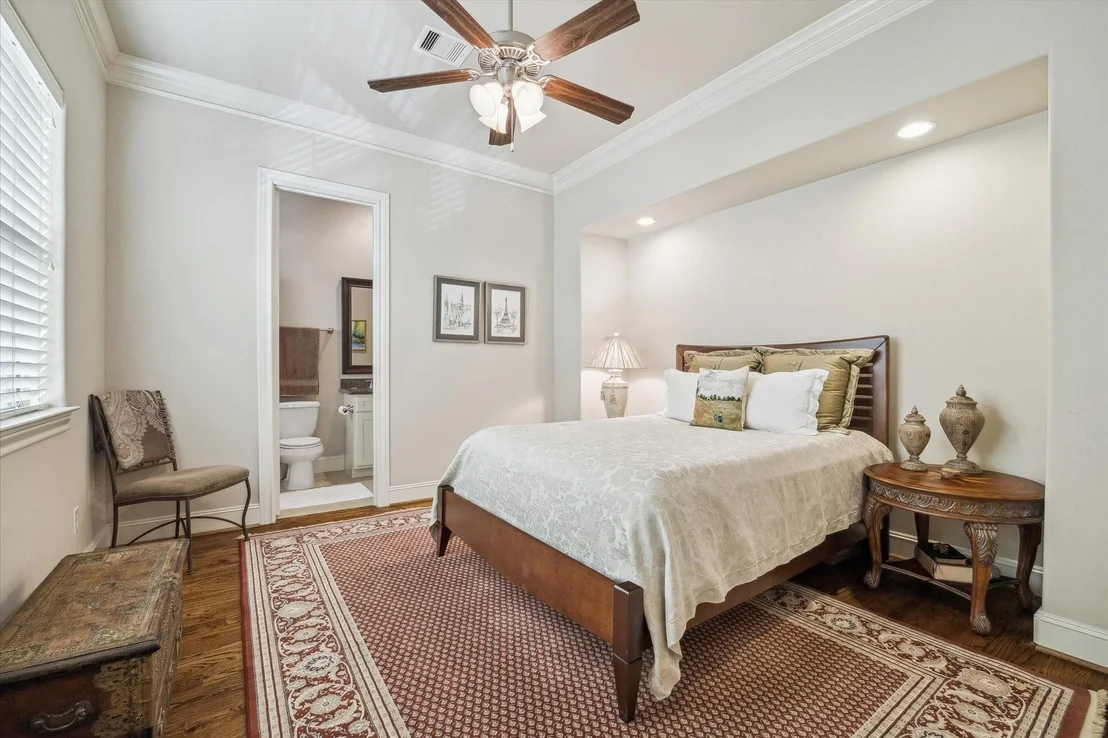 Photo of 7835 Bobbitt Lane