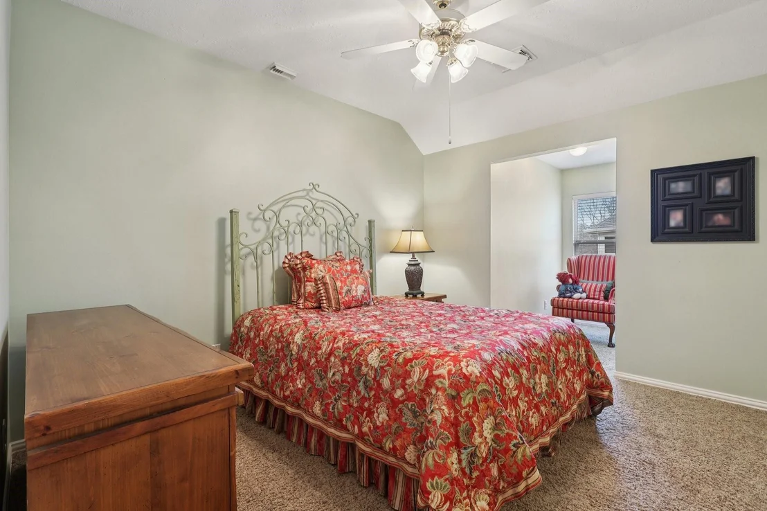 Photo of 182 N Hazelcrest Circle