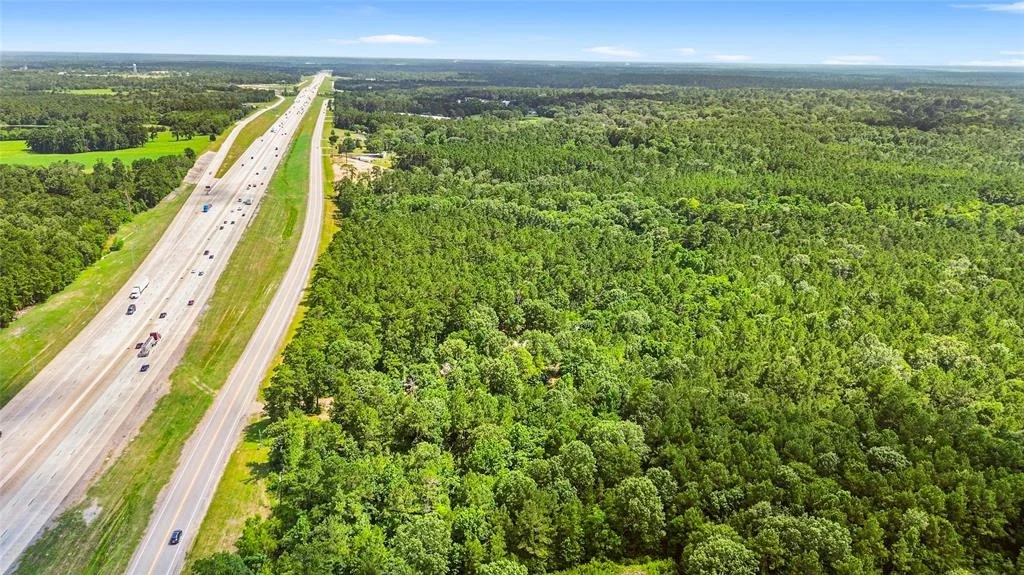 Photo of 2620 Interstate 45 S