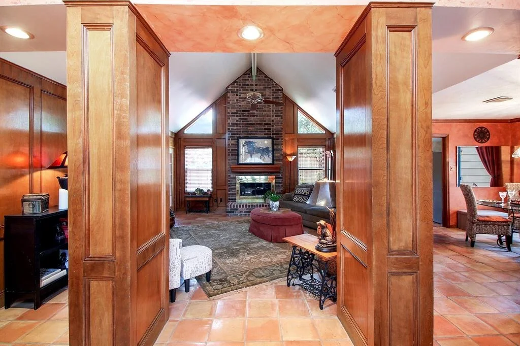 Photo of 23010 Glenover Drive