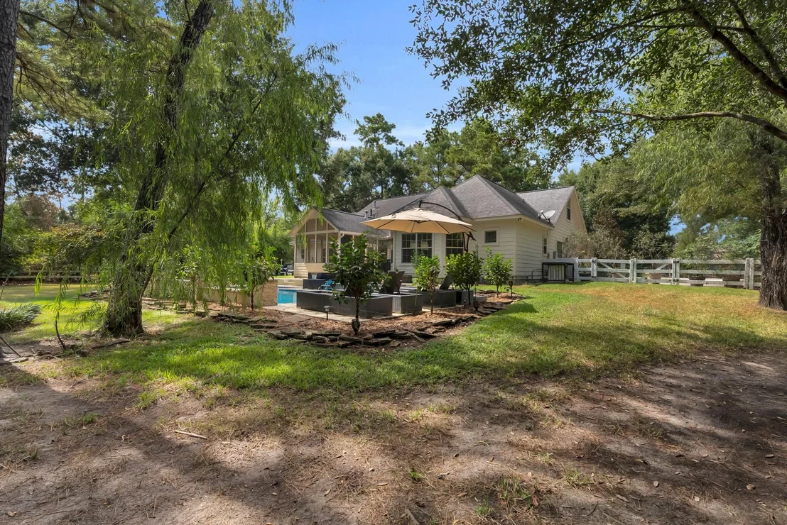 Photo of 11716 Great Oak Boulevard
