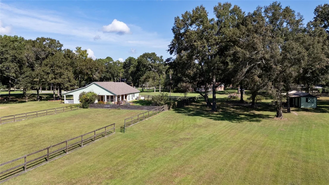 Photo of 28907 Valley Commons Drive