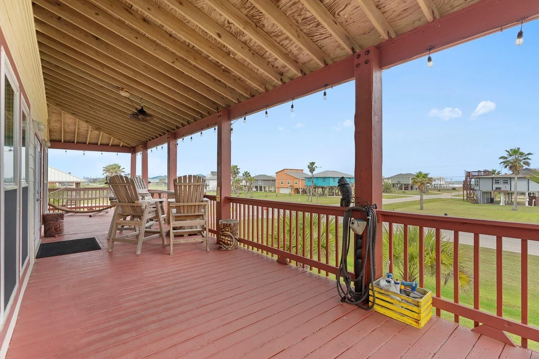 Photo of 702 Surf Drive