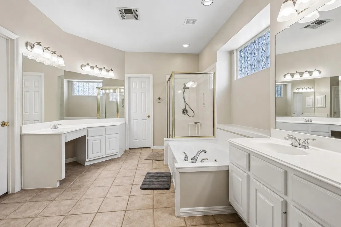 Photo of 410 Spring Lakes Haven