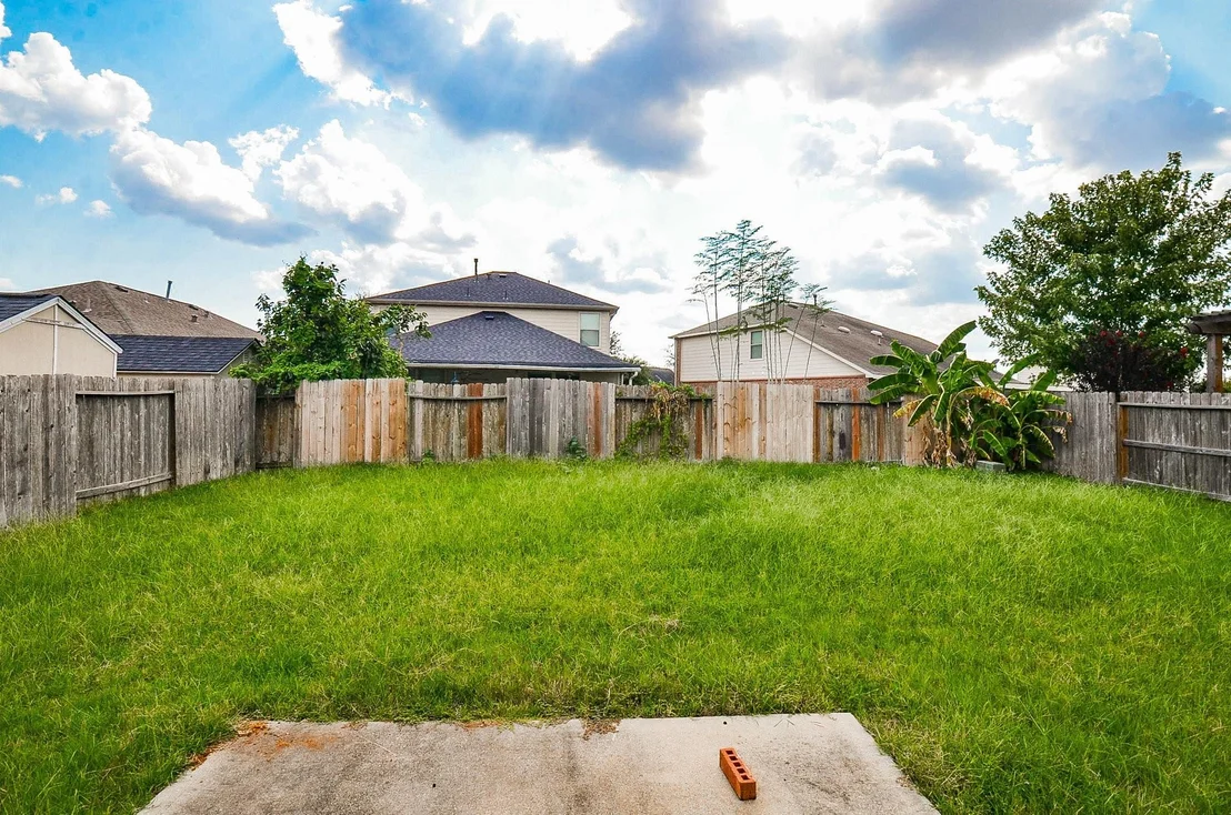 Photo of 24735 Colonial Maple Drive