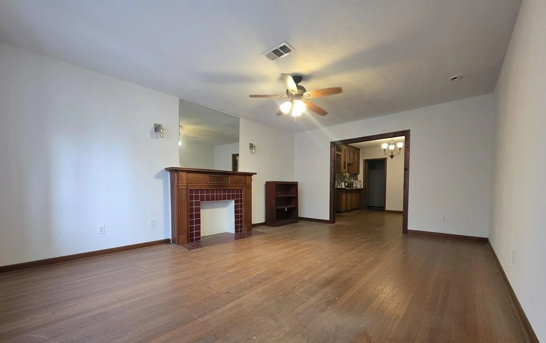 Photo of 8226 Barkley Street