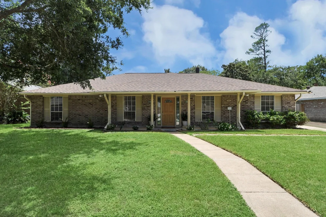 Photo of 12415 Campos Drive