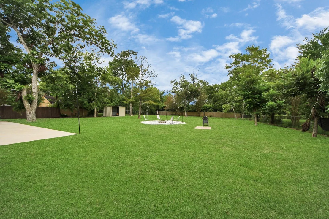 Photo of 7439 Santa Fe Drive
