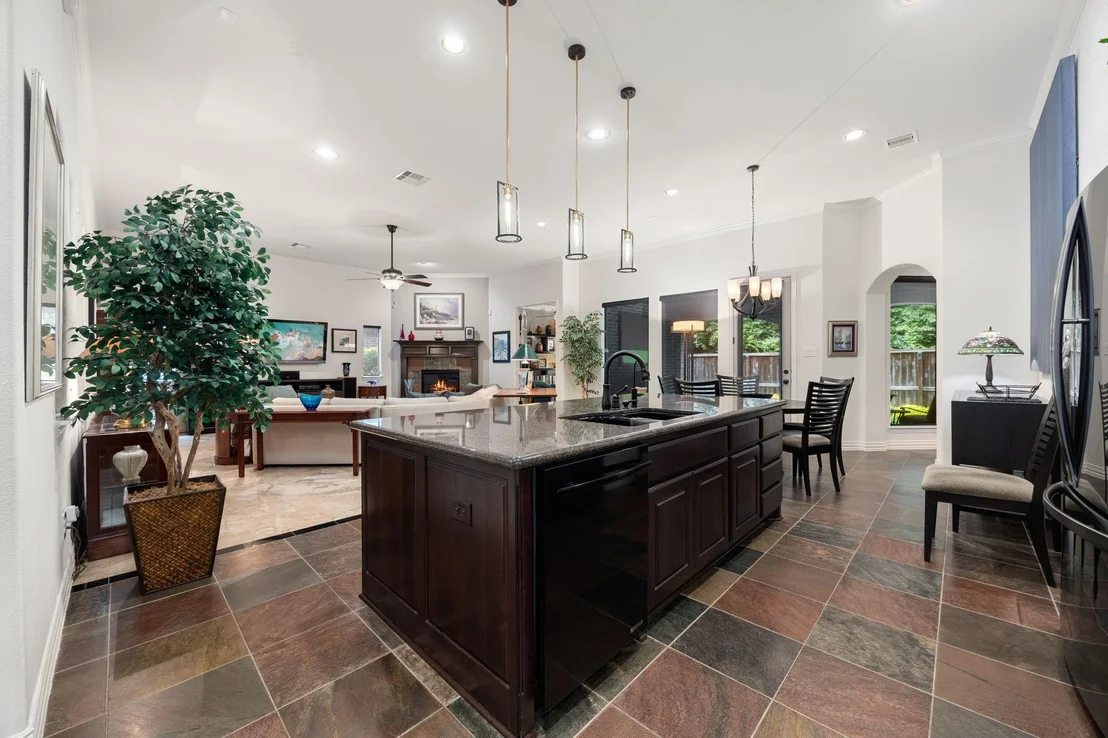 Photo of 195 Oarwood Place