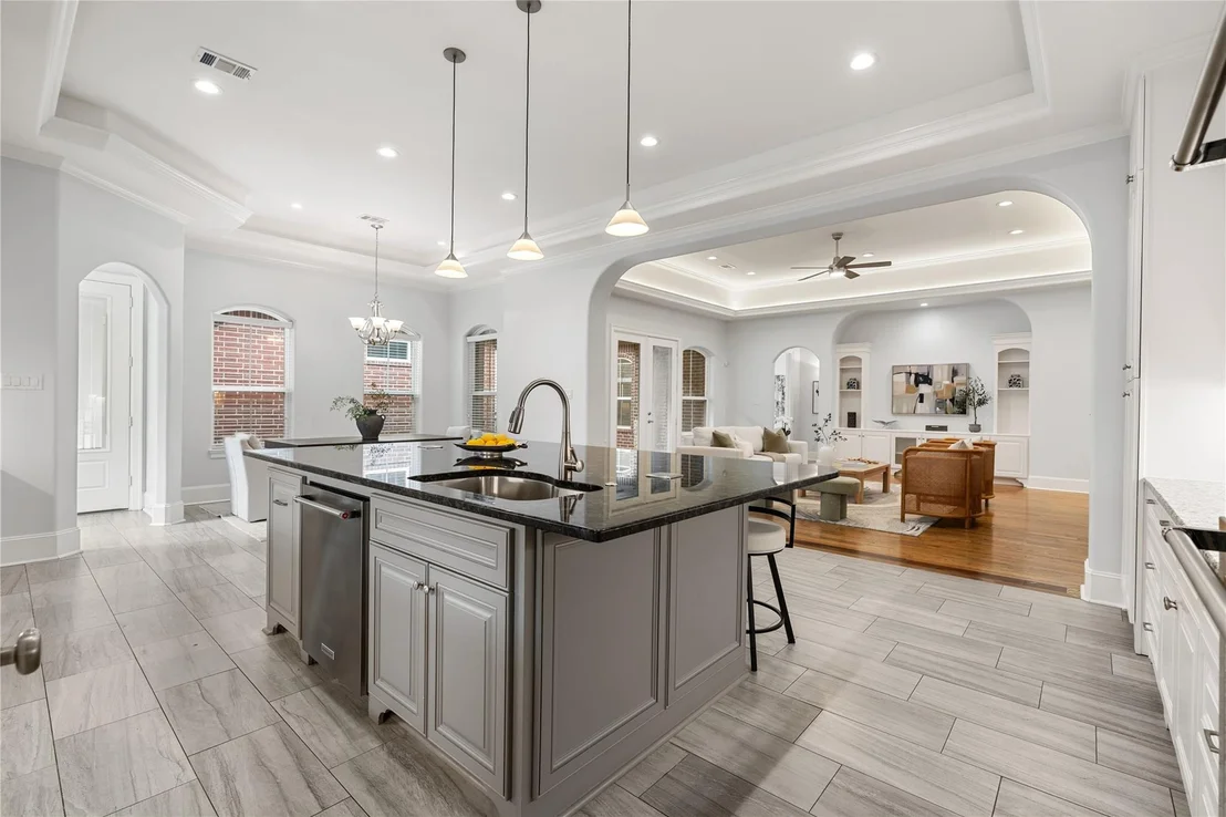 Photo of 2329 Willowby Drive