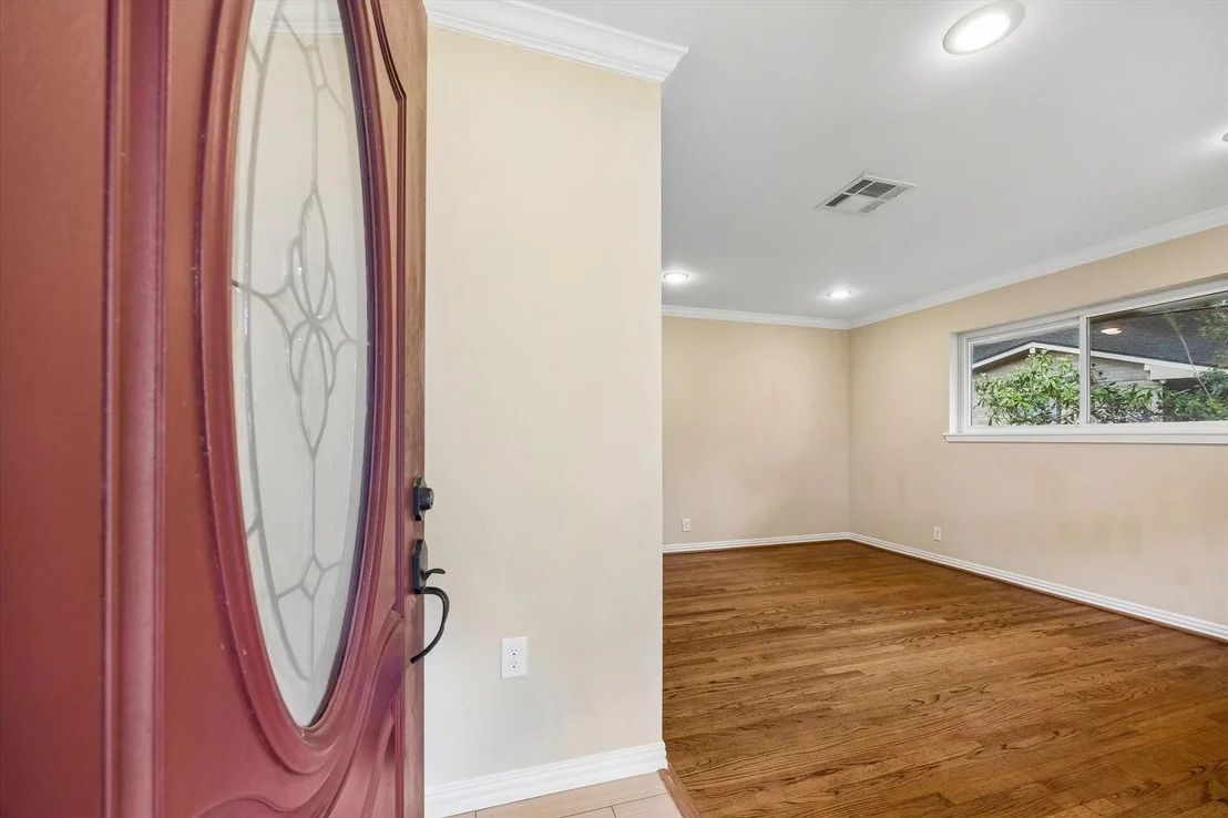 Photo of 1607 Willowby Drive