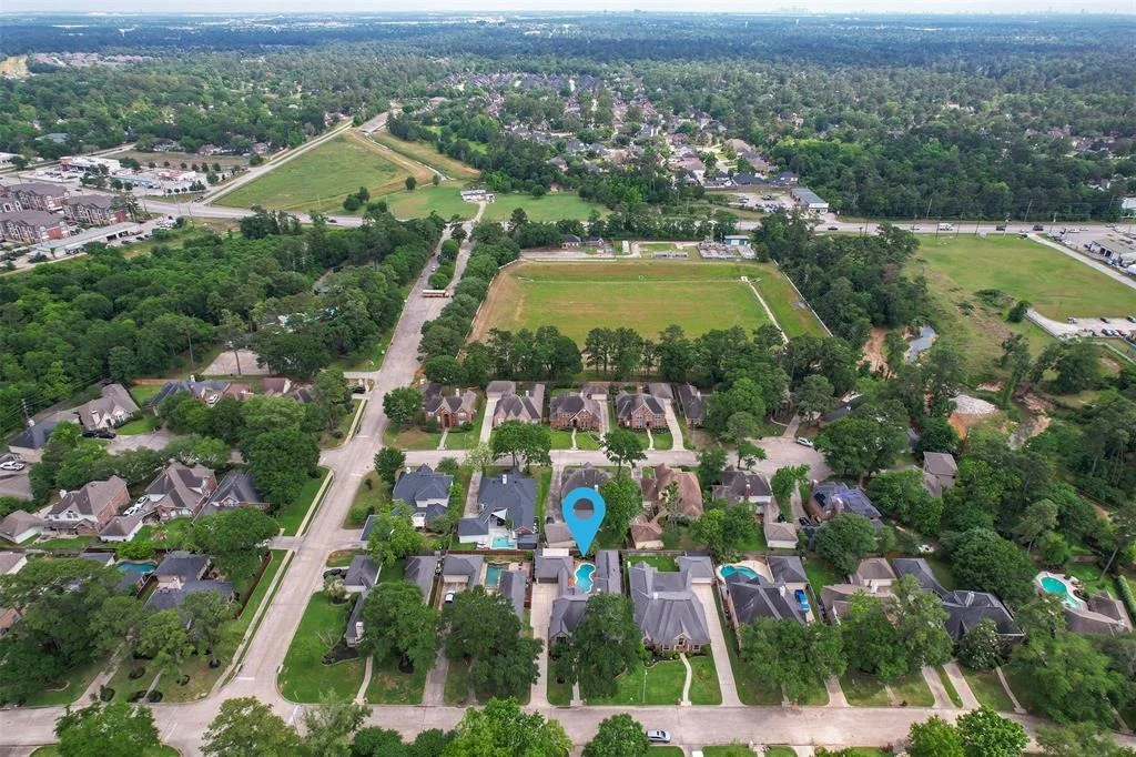 Photo of 20011 Forest Drive
