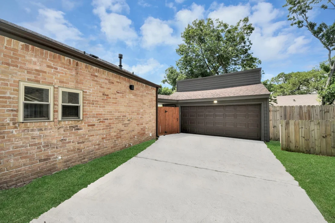 Photo of 16502 Craighurst Drive
