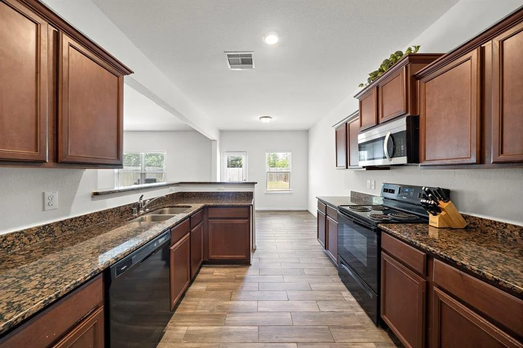 Photo of 1207 Diamond Drape Drive
