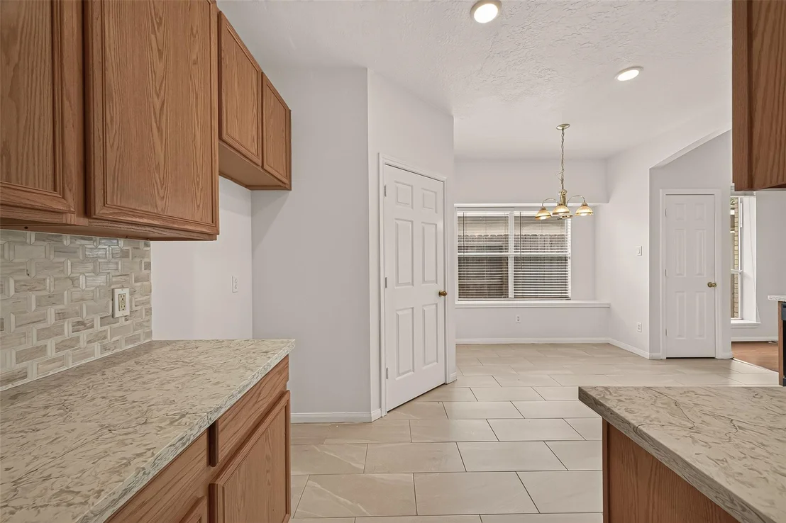 Photo of 6027 Dunsley Drive