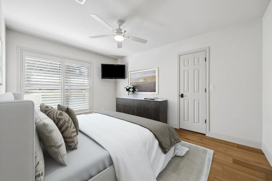 Photo of 211 Rolling Hill Drive
