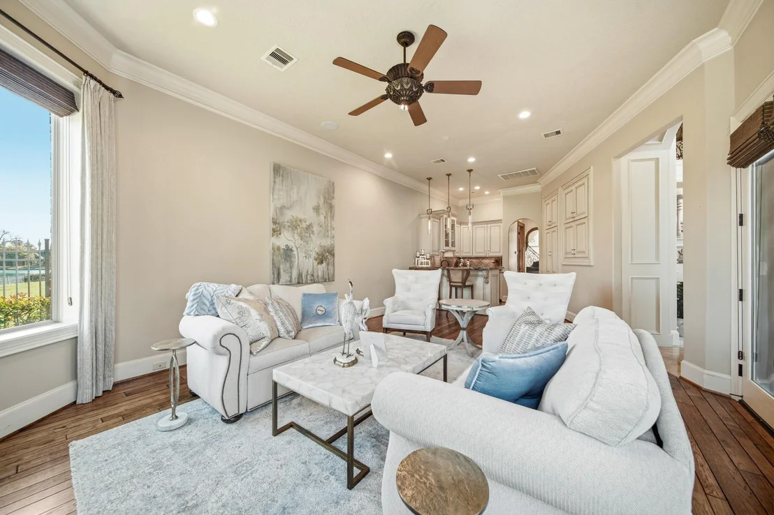 Photo of 1007 Wavecrest Court