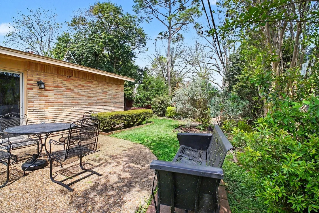 Photo of 2803 Rockarbor Drive