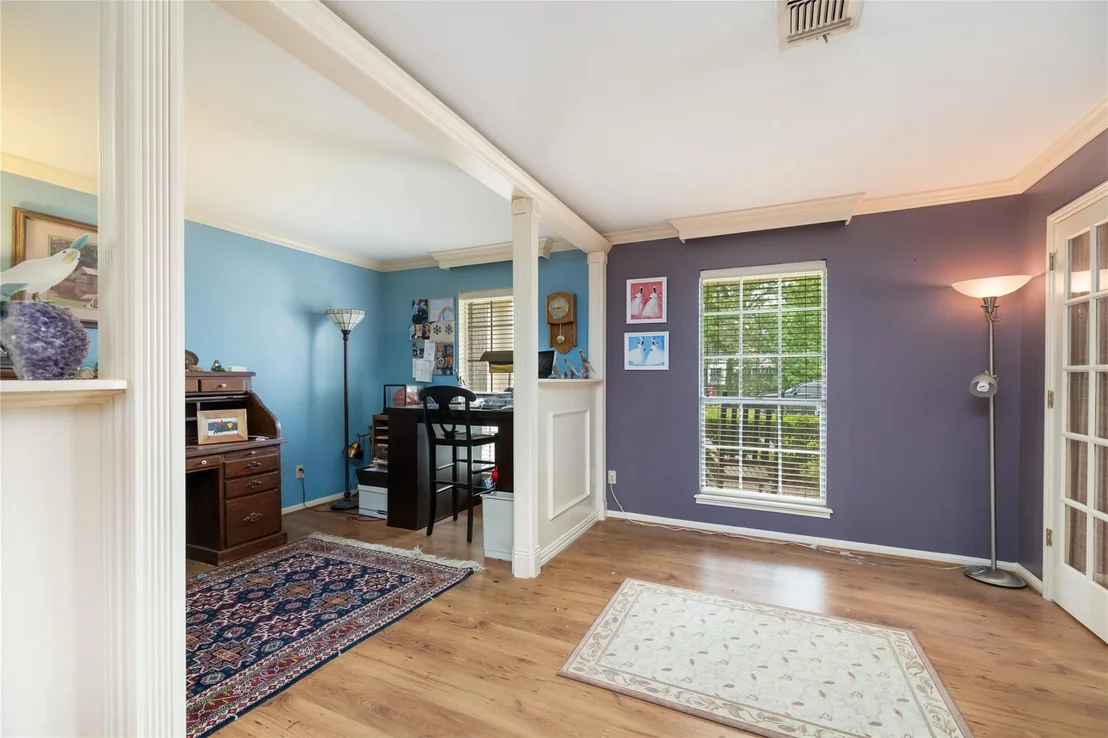 Photo of 5606 Foresthaven Drive