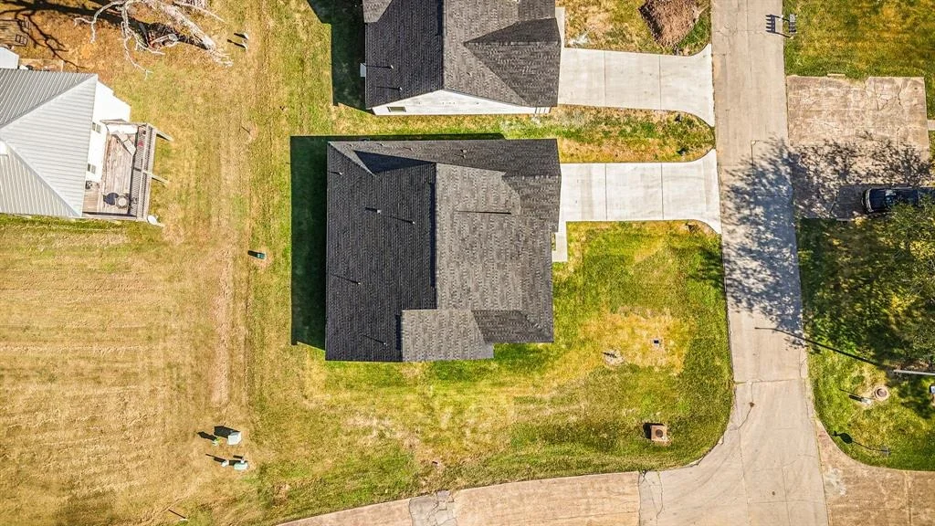 Photo of 409 Echo Lane