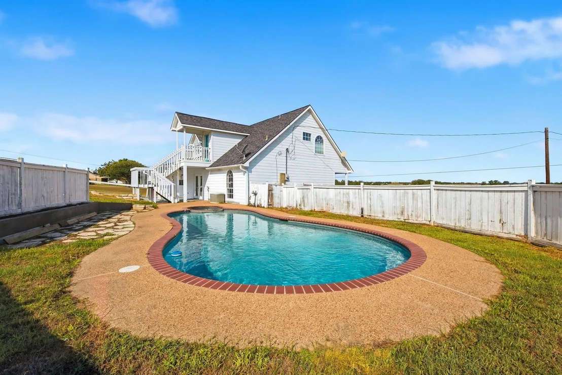Photo of 2201 Bluebonnet Boulevard