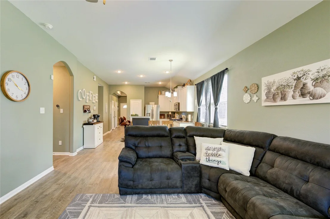 Photo of 742 Brown Road