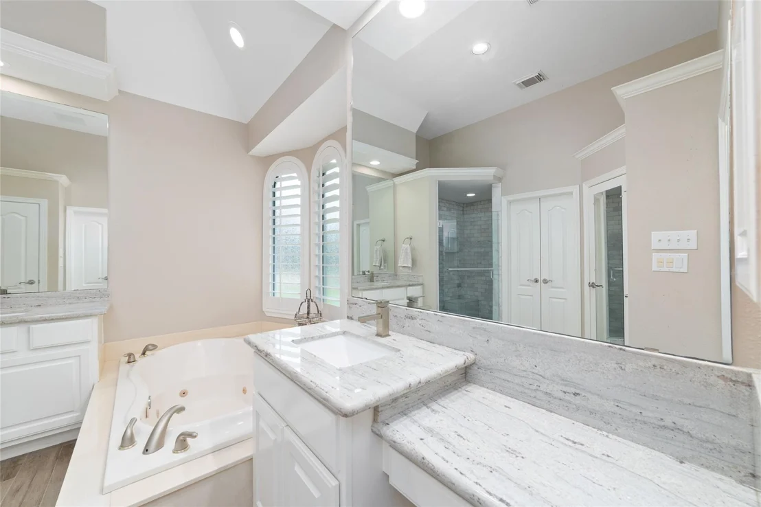 Photo of 17411 Rose Garden Trail