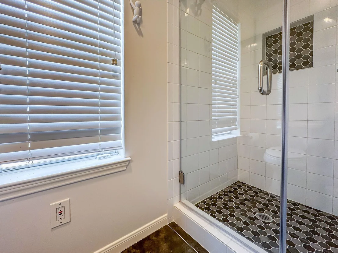 Photo of 6835 Haven Creek Drive