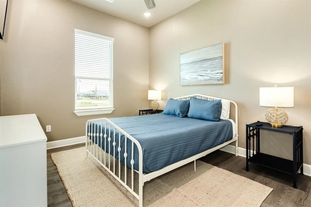 Photo of 4824 Bluewater