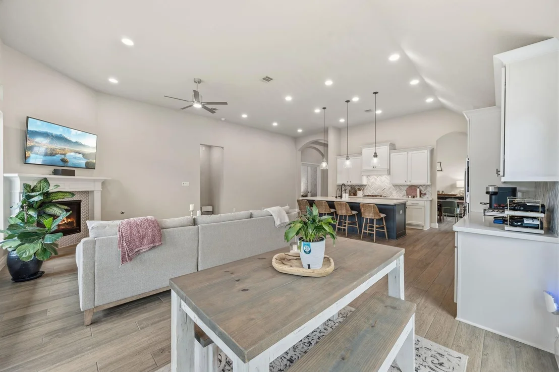 Photo of 12111 Woodnote Lane