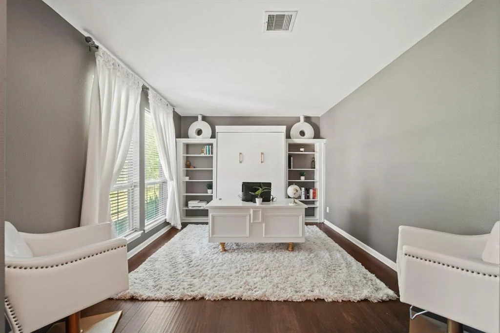 Photo of 2403 Shadow Oaks Drive