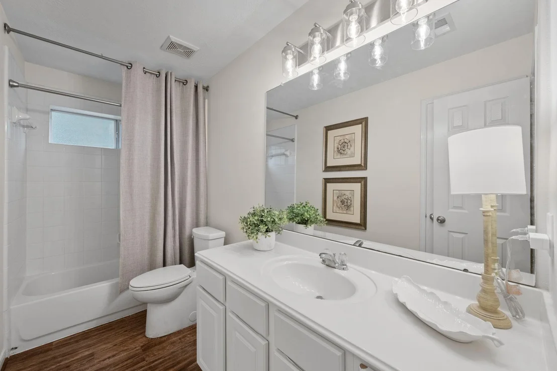 Photo of 15906 Dunes Drive