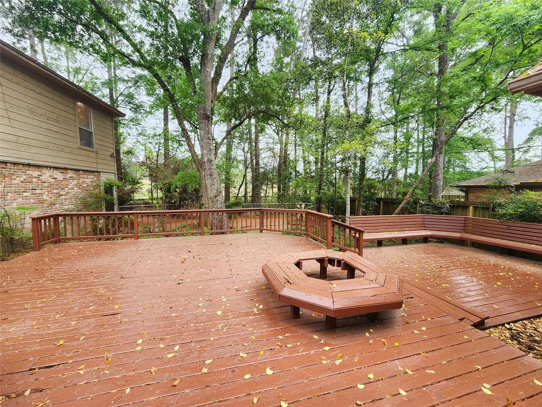 Photo of 105 Broken Bough Lane