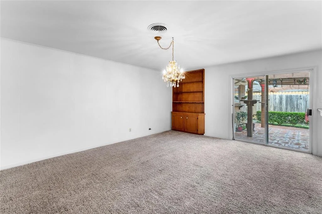 Photo of 4415 Fallbrook Drive
