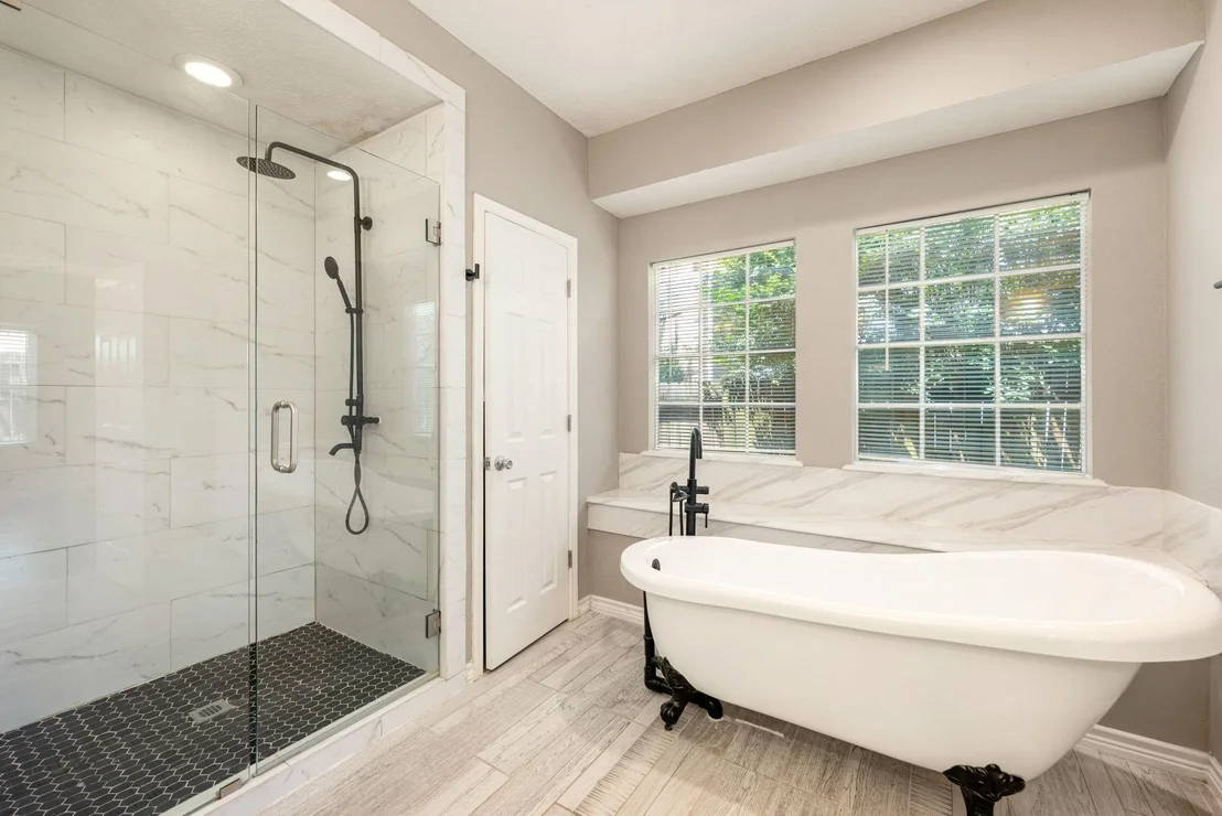 Photo of 303 S Cypress Estates Circle